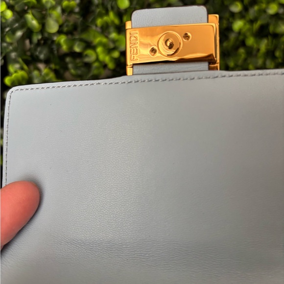 🔥RARE🔥 FENDI Medium Wallet - Picture 9 of 11